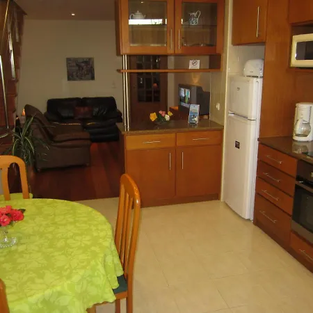 בית נופש Casa Nuno E Lorena - Casa Completa E Localizacao Ideal Ponta Delgada