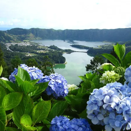 בית נופש Casa Nuno E Lorena - Casa Completa E Localizacao Ideal Ponta Delgada